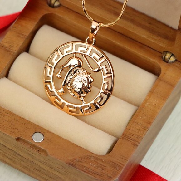 "Leo Zodiac Lion Pendant in Rose Gold Finish with Intricate Detailing, XPPT1332 - Picture 6 of 13